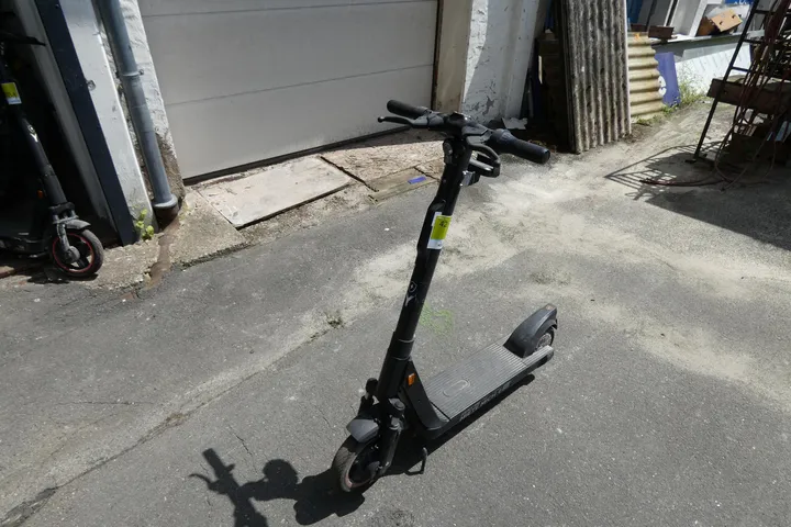OKAI ES400A Profi E-Scooter